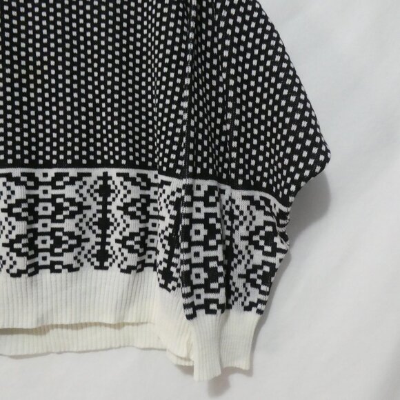 Black and White Patterned Knit Sweater | medium | Ribbed Neck, Bottom & Cuffs - Picture 8 of 15